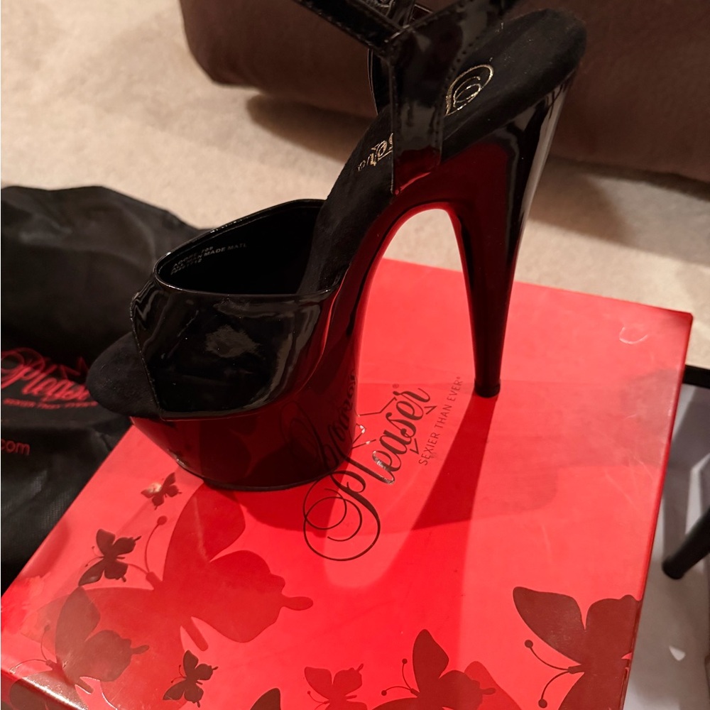 Pleaser Glossy Black Platform Heels